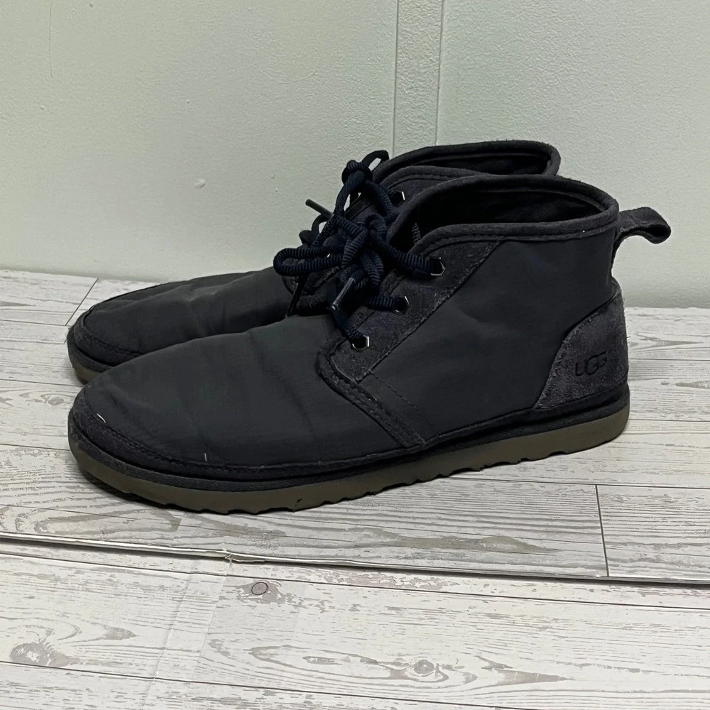 UGG Neumel Ripstop Chukka Boots Black Mens 9 Lace Up Ankle Suede Trim Boots